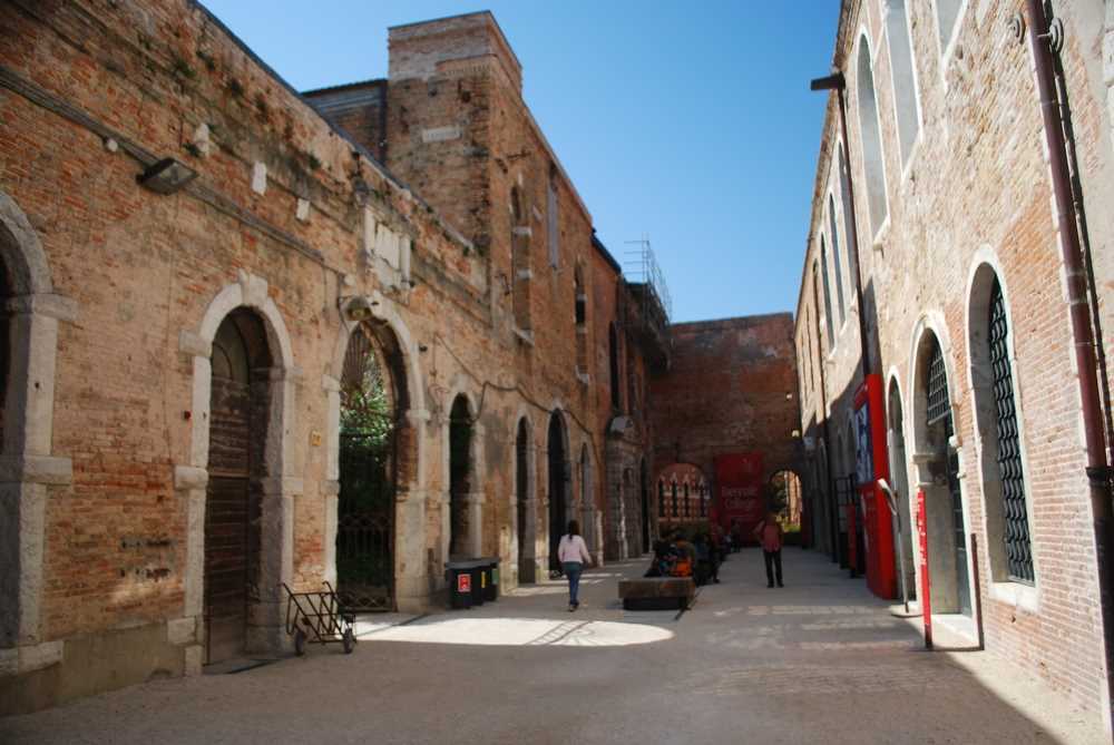 biennalearc_092416_9560