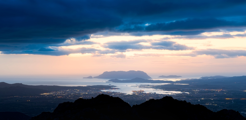 panorama tramonto monte pino sardegna