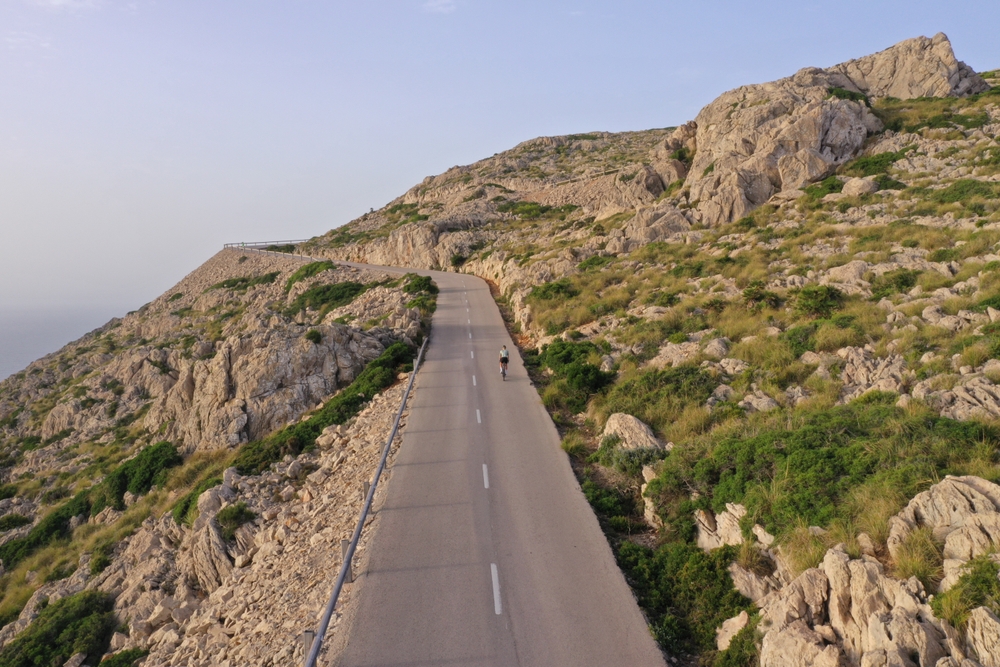paisaje llevant mallorca bici