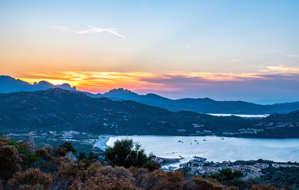 tramonto su golfo aranci