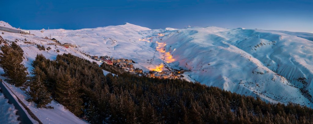pistas pradollano sierra nevada atardecer
